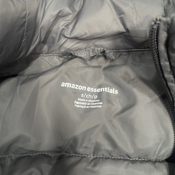 Amazon essentials puffed jacket for men - Picture 11 of 11